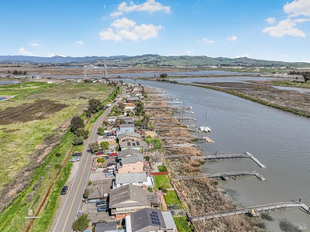 1680 Milton Rd, Napa, CA 94559