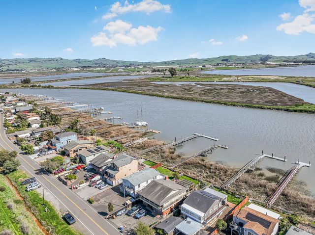 1680 Milton Rd, Napa, CA 94559