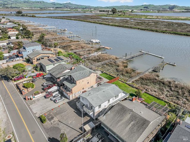 1680 Milton Rd, Napa, CA 94559