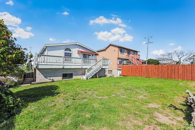 1680 Milton Rd, Napa, CA 94559