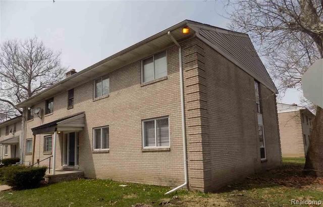 22100 Dante Street, Oak Park, MI 48237