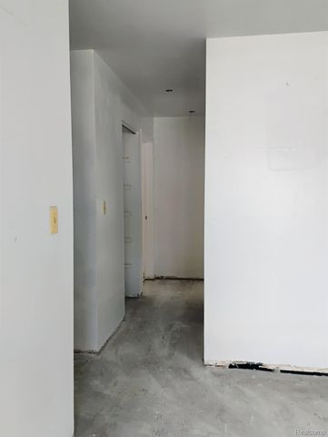 22100 Dante Street, Oak Park, MI 48237