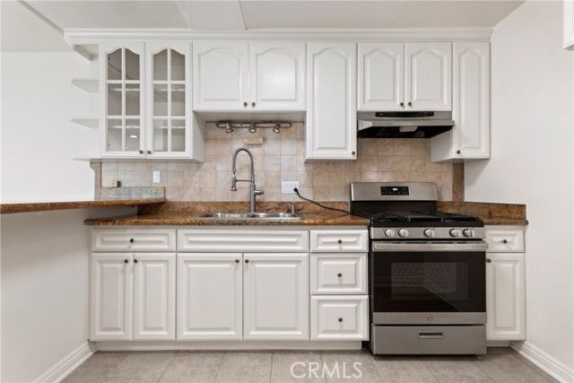 4427 Camero Avenue, Los Angeles, CA 90027