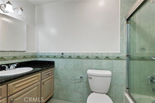 4427 Camero Avenue, Los Angeles, CA 90027