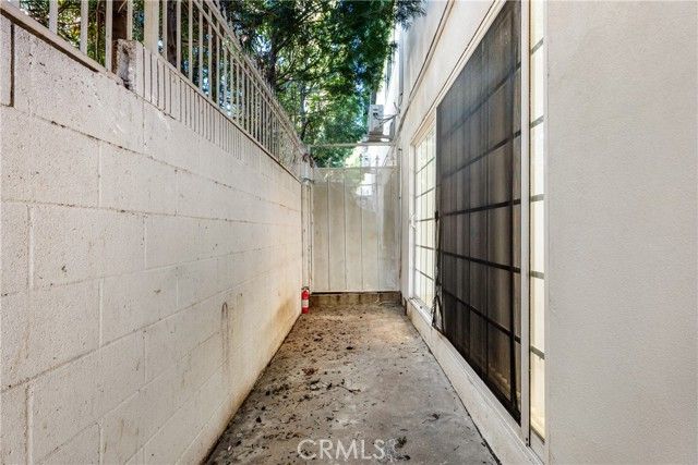 4427 Camero Avenue, Los Angeles, CA 90027