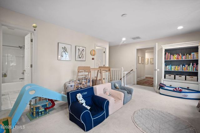 10 Waterside Drive, Beaufort, SC 29907