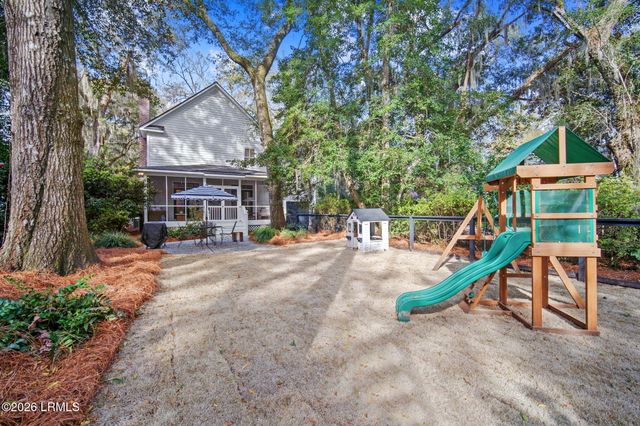 10 Waterside Drive, Beaufort, SC 29907