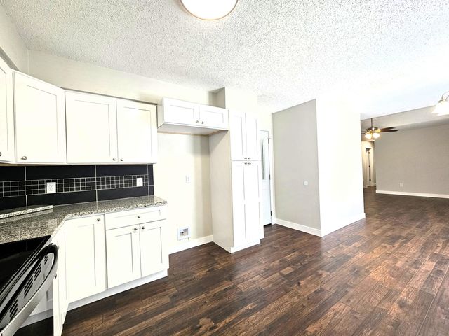 4810 W Tarkio Street, Springfield, MO 65802