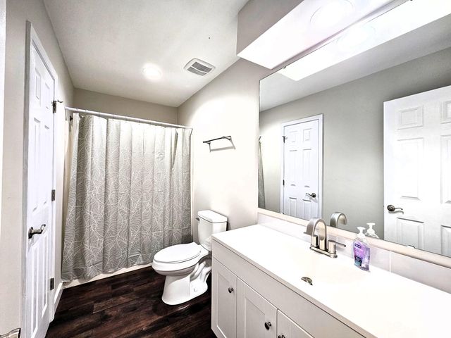 4810 W Tarkio Street, Springfield, MO 65802