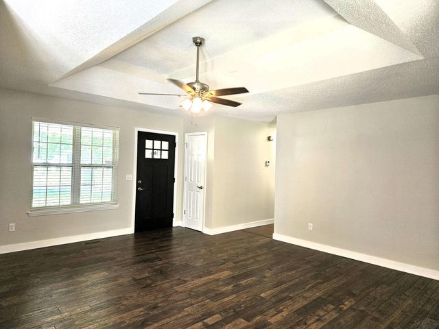 4810 W Tarkio Street, Springfield, MO 65802