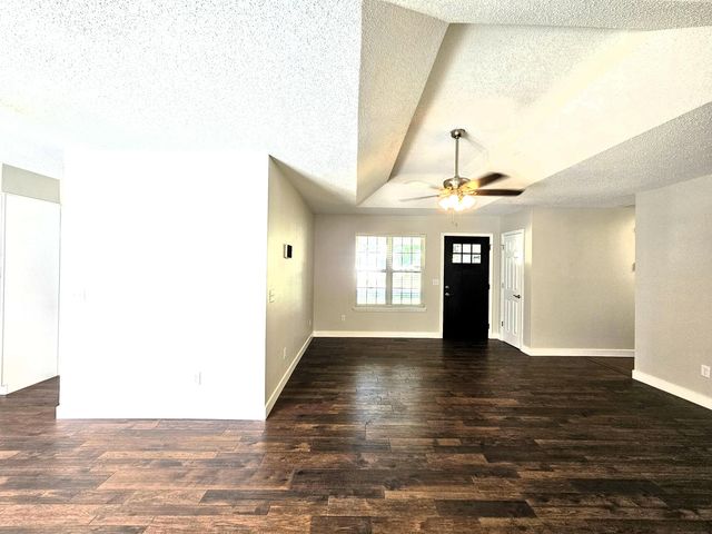 4810 W Tarkio Street, Springfield, MO 65802