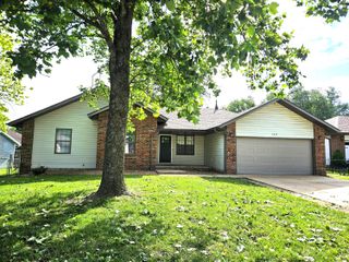 4810 W Tarkio Street, Springfield, MO 65802