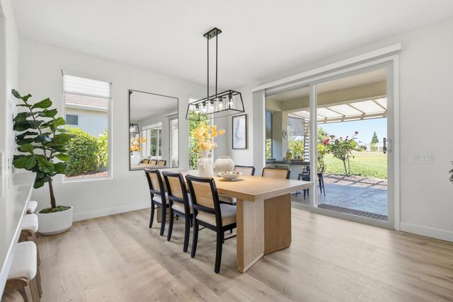 1817 Barn Valley, Lincoln, CA 95648
