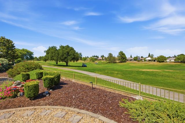 1817 Barn Valley, Lincoln, CA 95648