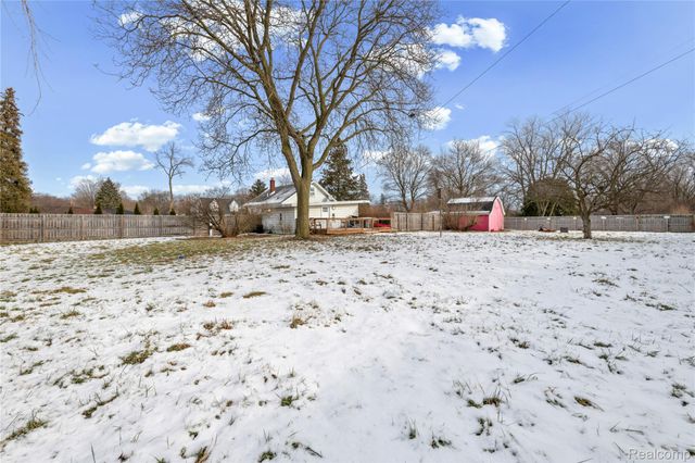 4841 Kempf Street, Waterford Charter Township, MI 48329