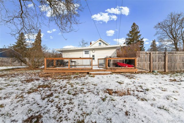 4841 Kempf Street, Waterford Charter Township, MI 48329