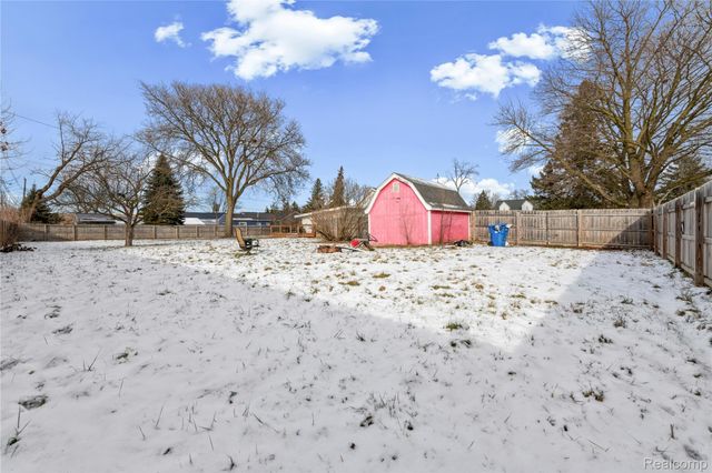 4841 Kempf Street, Waterford Charter Township, MI 48329