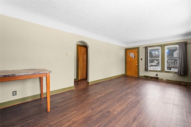 4841 Kempf Street, Waterford Charter Township, MI 48329