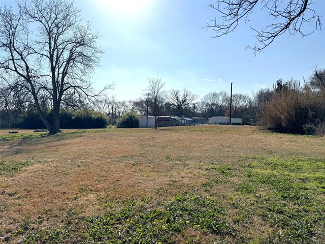 5443 FM 1000, Mount Pleasant, TX 75455