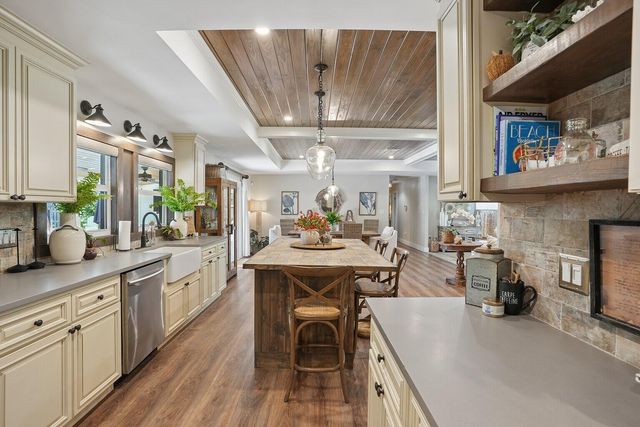 836 34th Avenue, Vero Beach, FL 32960