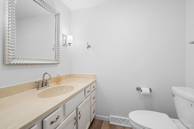 420 Cass Avenue, Kingsford, MI 49802