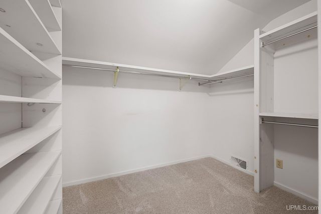 420 Cass Avenue, Kingsford, MI 49802