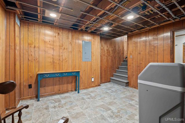 420 Cass Avenue, Kingsford, MI 49802