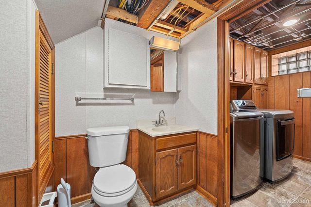 420 Cass Avenue, Kingsford, MI 49802