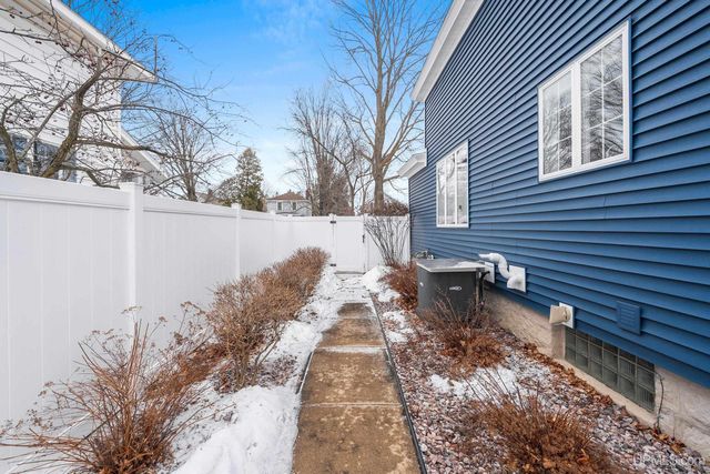 420 Cass Avenue, Kingsford, MI 49802