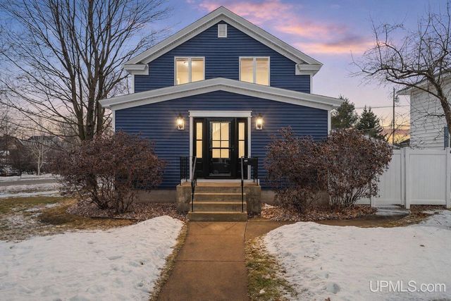 420 Cass Avenue, Kingsford, MI 49802