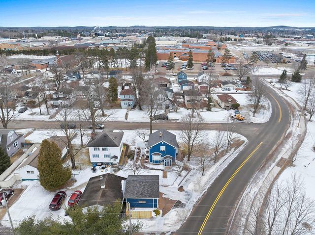 420 Cass Avenue, Kingsford, MI 49802