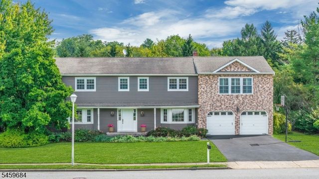 10 Cambray Rd, Montville Twp., NJ 07045