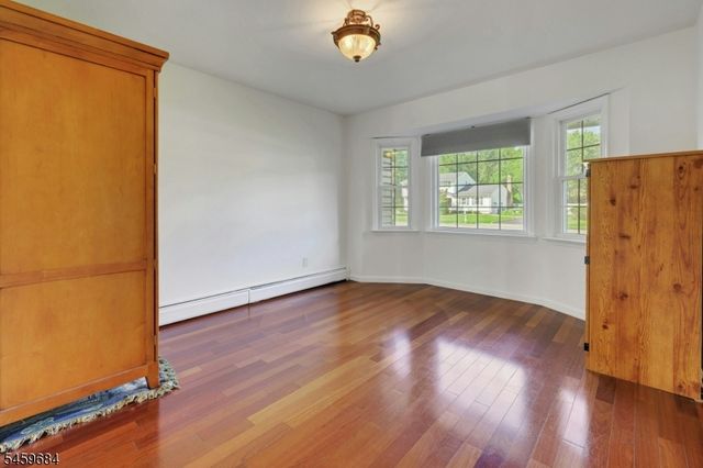 10 Cambray Rd, Montville Twp., NJ 07045
