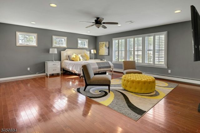 10 Cambray Rd, Montville Twp., NJ 07045