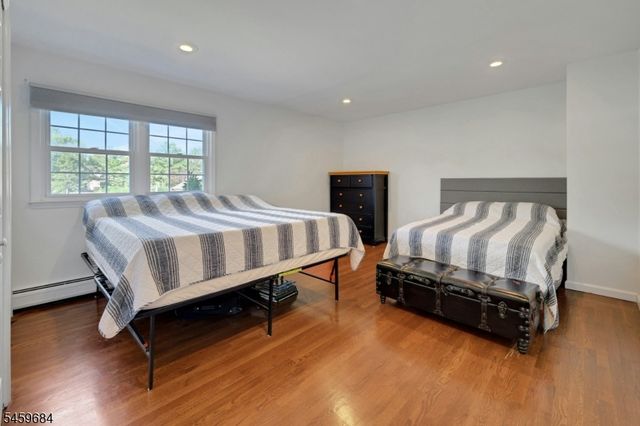 10 Cambray Rd, Montville Twp., NJ 07045