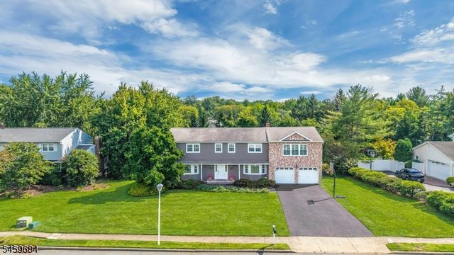 10 Cambray Rd, Montville Twp., NJ 07045