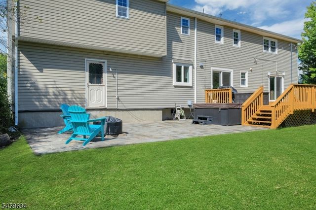 10 Cambray Rd, Montville Twp., NJ 07045