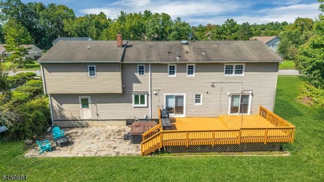 10 Cambray Rd, Montville Twp., NJ 07045