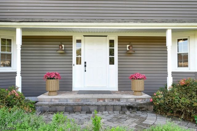 10 Cambray Rd, Montville Twp., NJ 07045