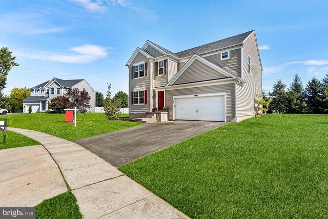 323 PIGOTT DR, Florence, NJ 08518