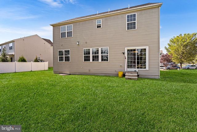 323 PIGOTT DR, Florence, NJ 08518