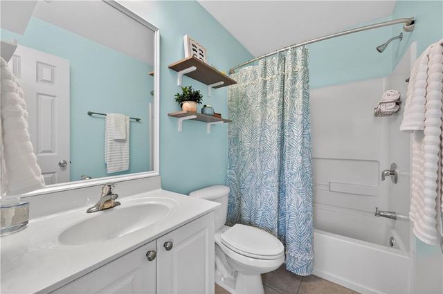 1609 Liberty Parkway NW, Atlanta, GA 30318