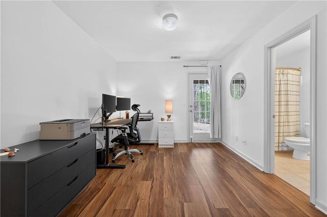 1609 Liberty Parkway NW, Atlanta, GA 30318