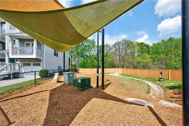 1609 Liberty Parkway NW, Atlanta, GA 30318