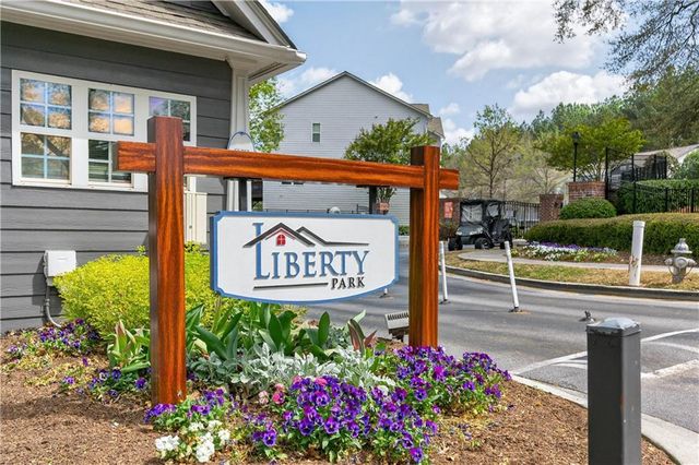 1609 Liberty Parkway NW, Atlanta, GA 30318