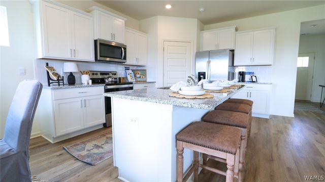 11912 Orchard, Moundville, AL 35474