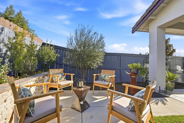 2025 Begonia Ln, El Dorado Hills, CA 95762