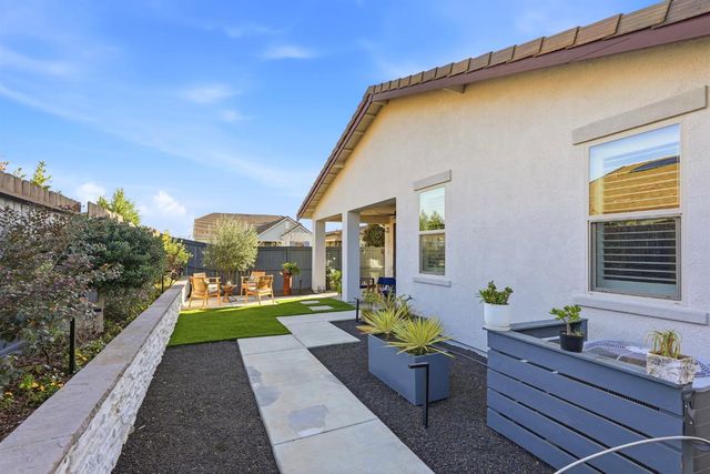 2025 Begonia Ln, El Dorado Hills, CA 95762