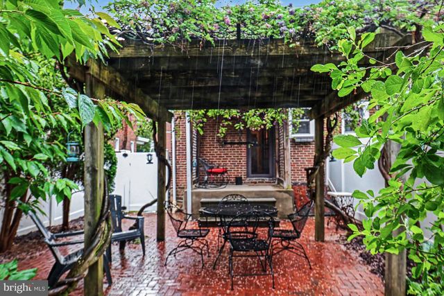 1720 LOCUST ST, Norristown, PA 19401