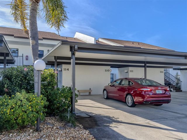 1211 CAPRI ISLES BOULEVARD 114, Venice, FL 34292